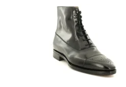 BOOTS 319