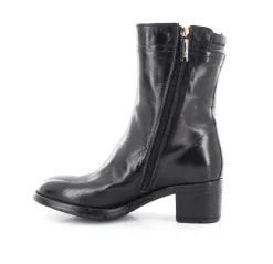 BOOTS AP35A