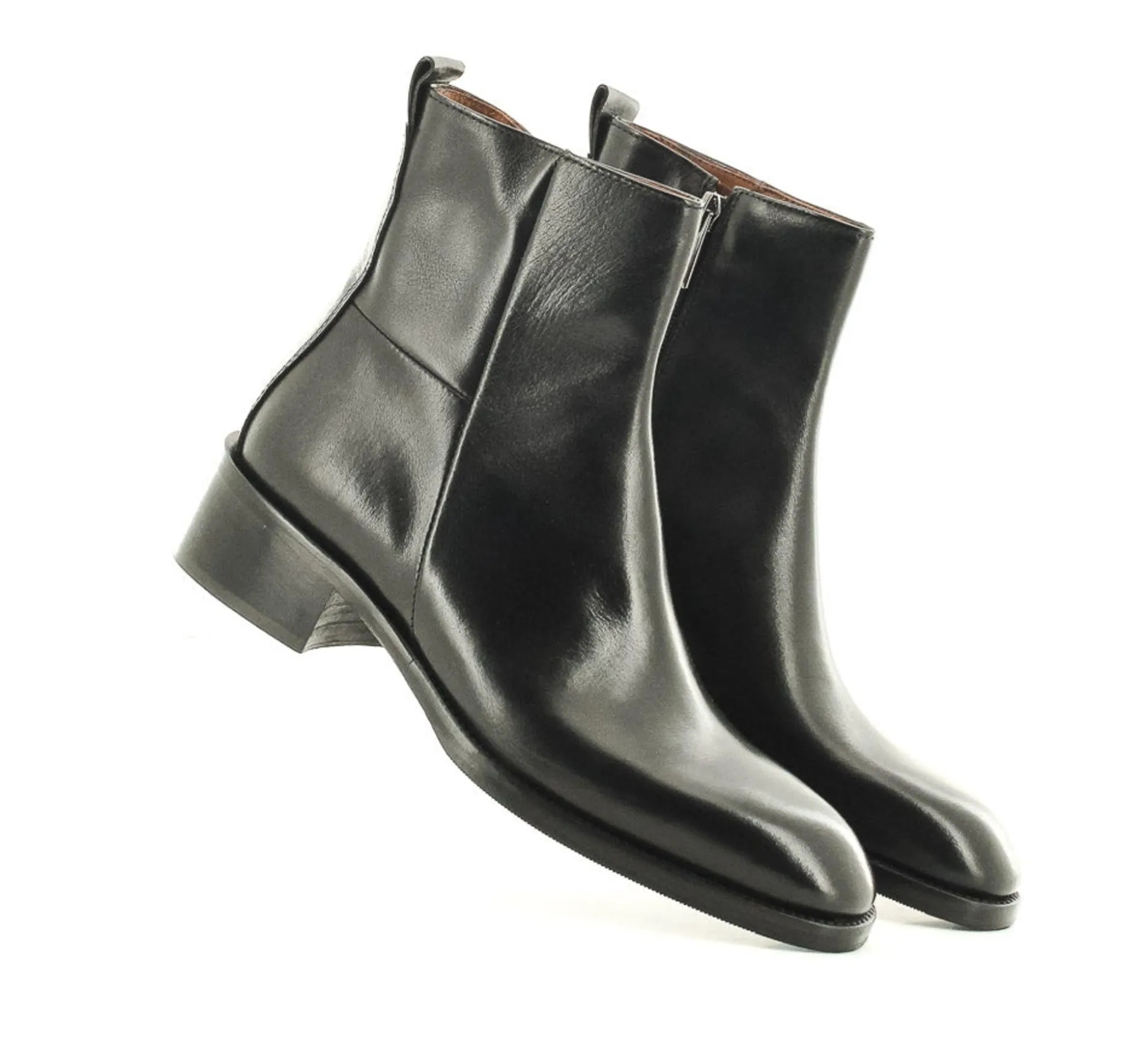 BOOTS D940