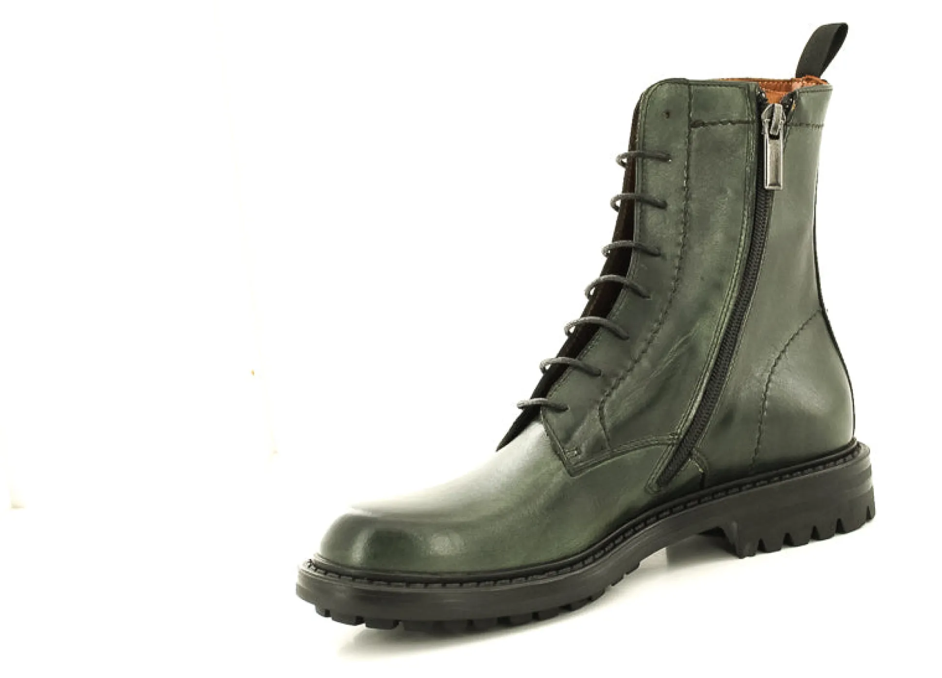 BOOTS D520