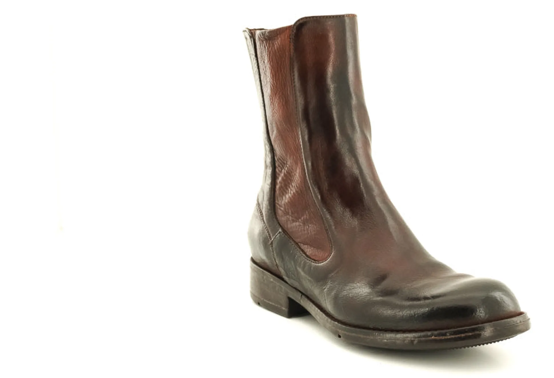 BOOTS DT05A