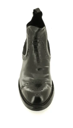 BOOTS IH05A