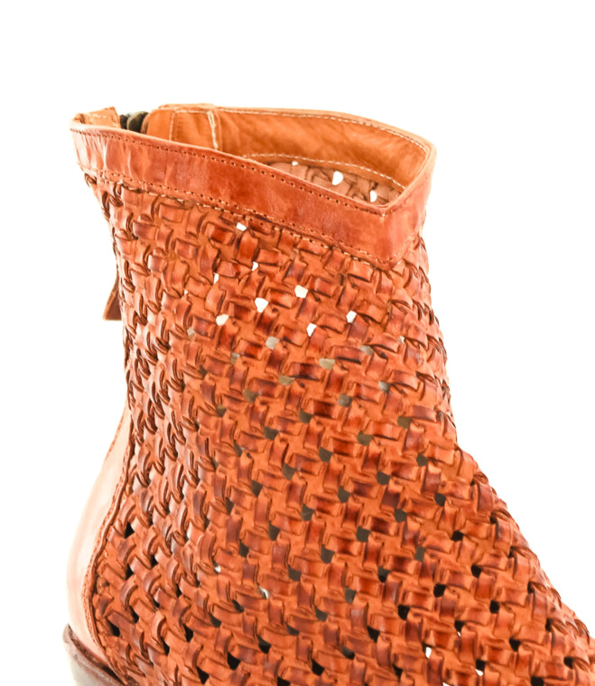 BOOTS 261W